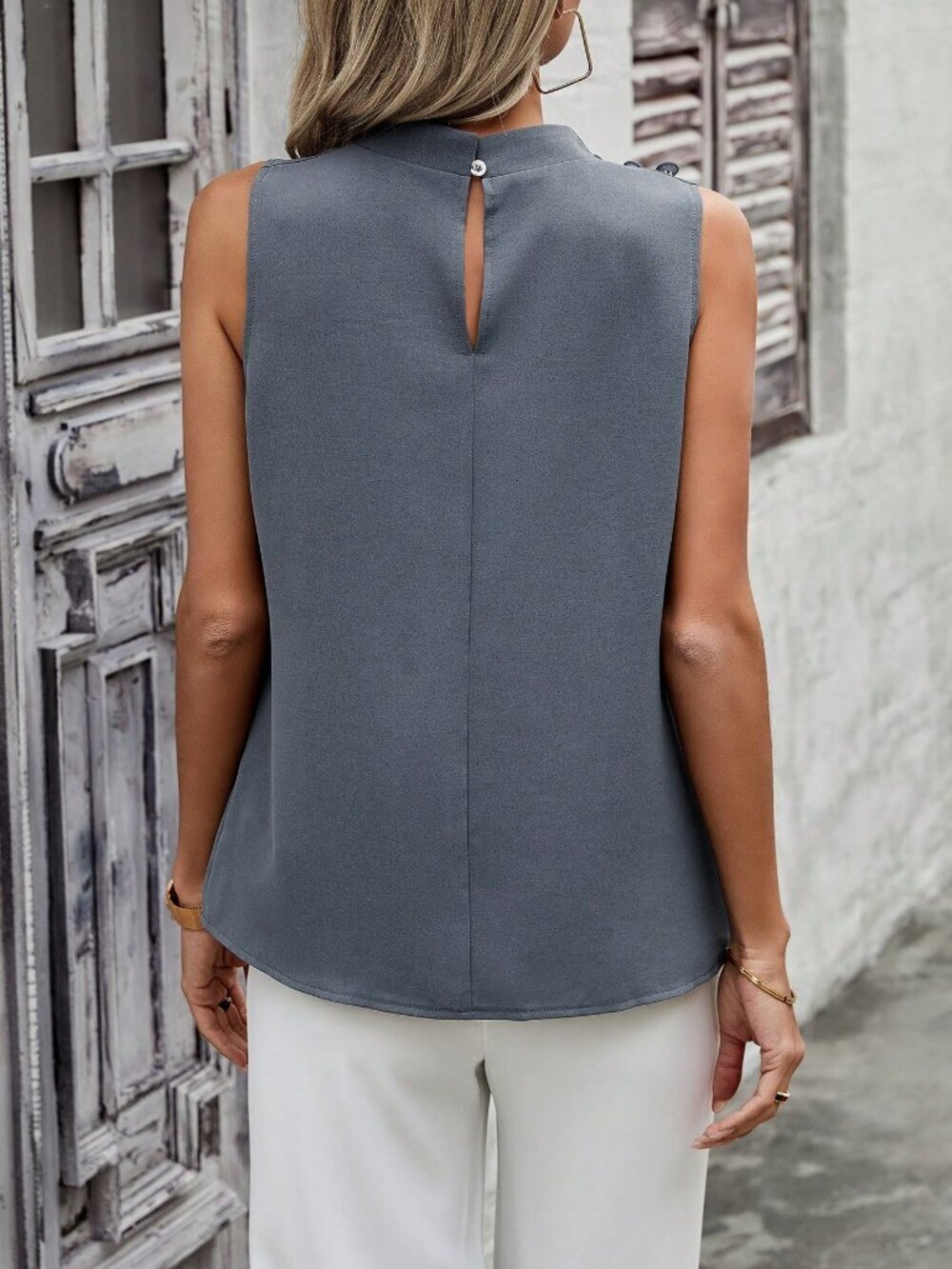 Dusty Blue Elegant Women's Sleeveless Stand Collar Shirt - Picture 2 of 6